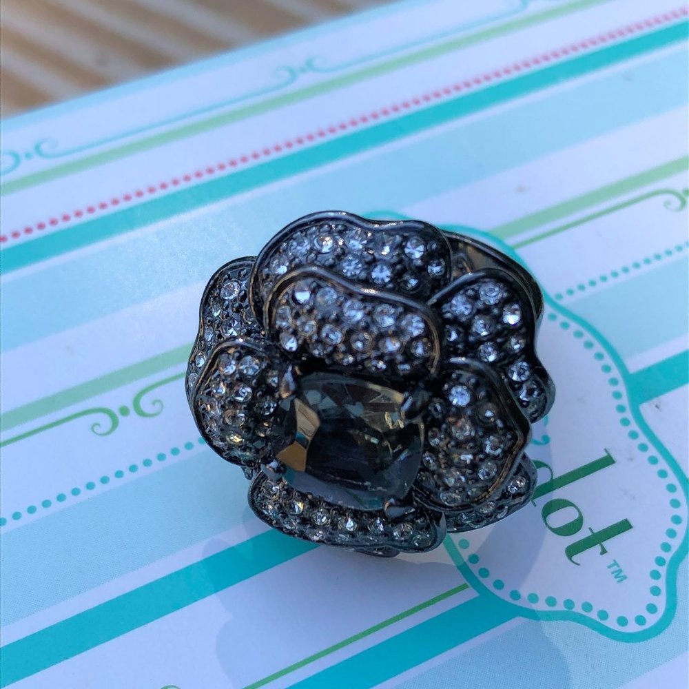 Stella & Dot Black and Rhinestone Cocktail Ring